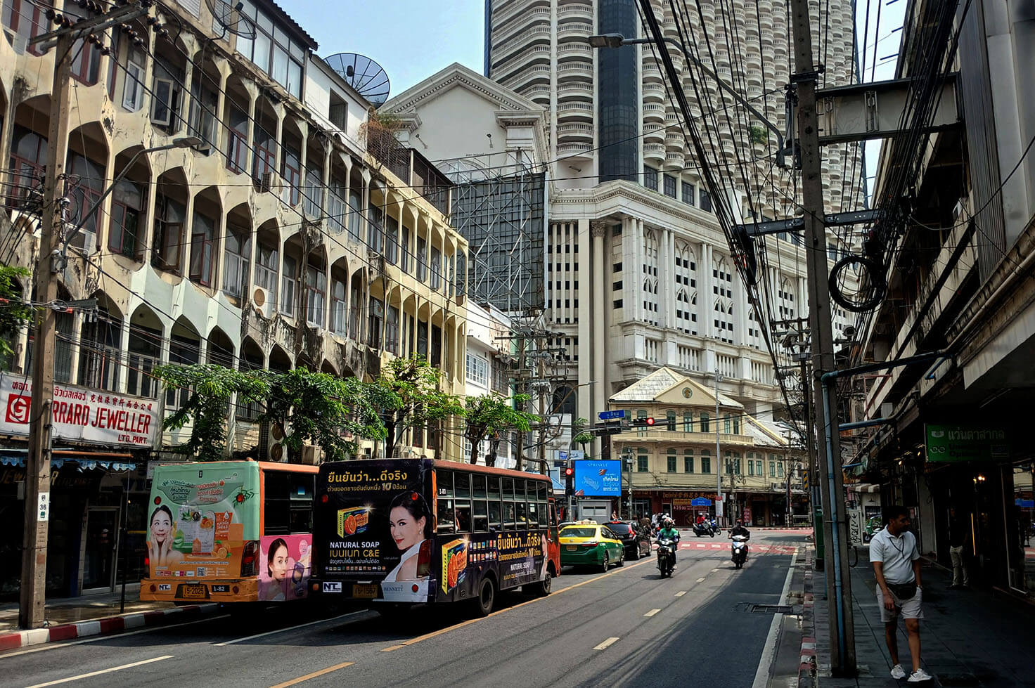 Bang Rak ve Sathon